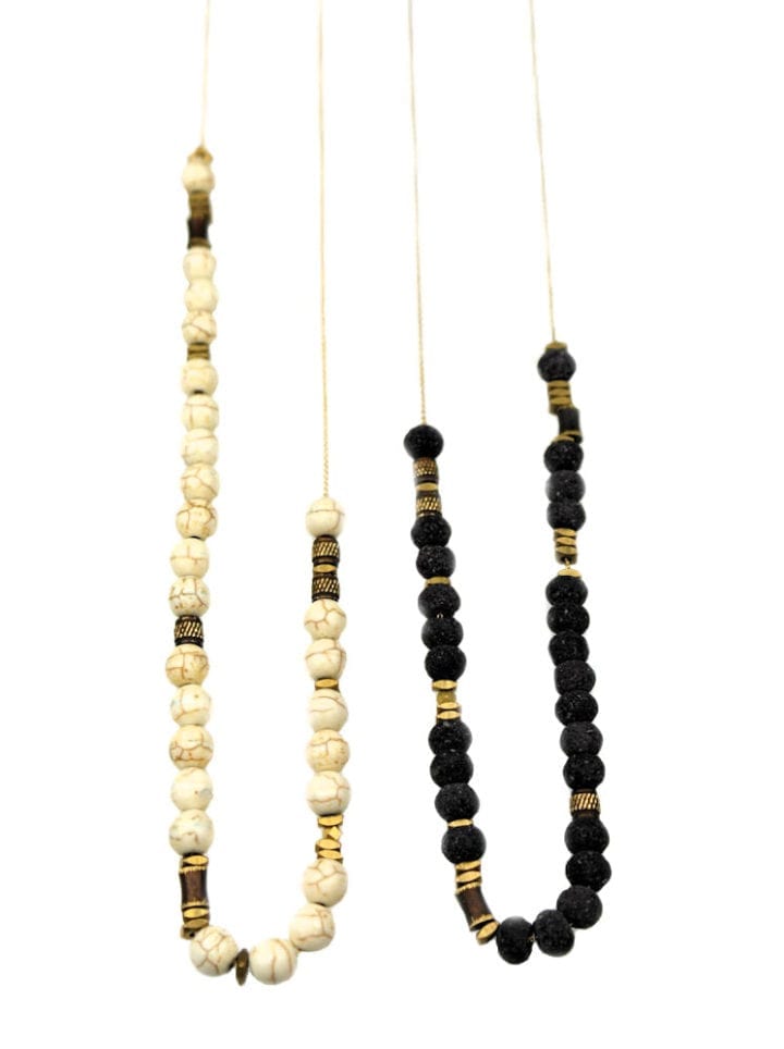 The Black Sand Strung Delicate Long Necklace
