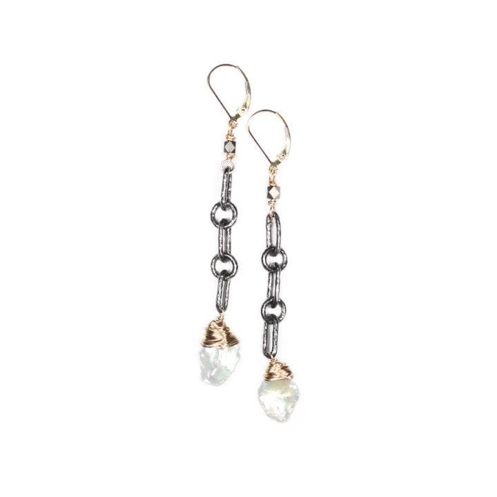 Petal Pearl Heavy Chain Linear Earrings