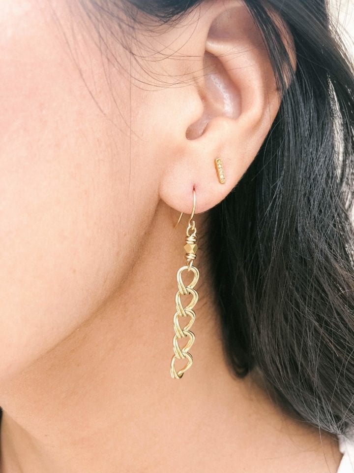 Large Curb Linear Earrings - Image 2