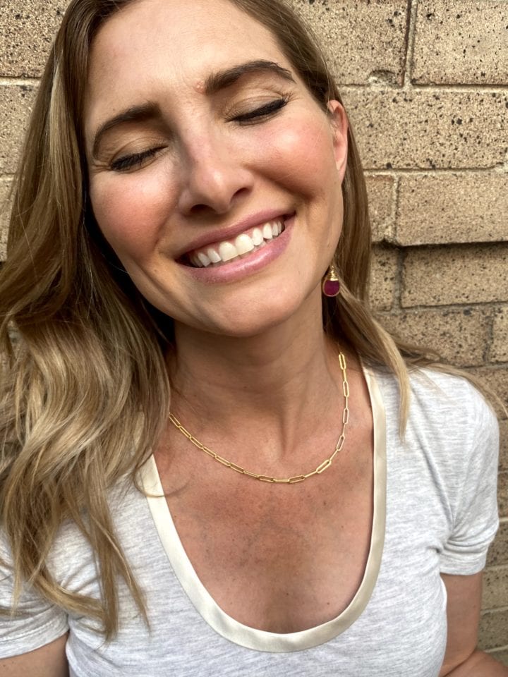 Gold Large Paperclip Signature Necklace - Image 2