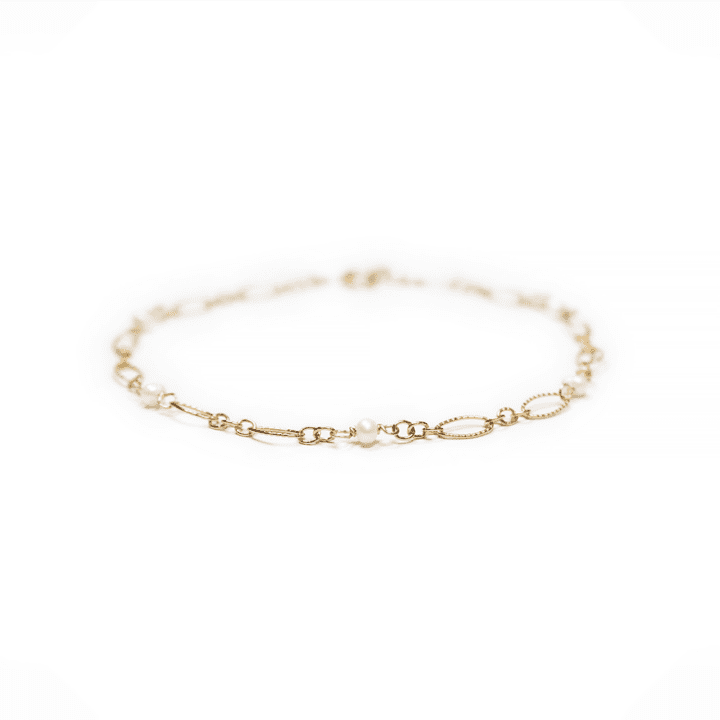Pearl & Gold Filigree Bracelet