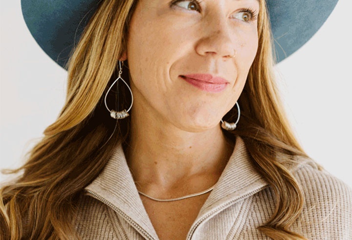 saddle up in silver